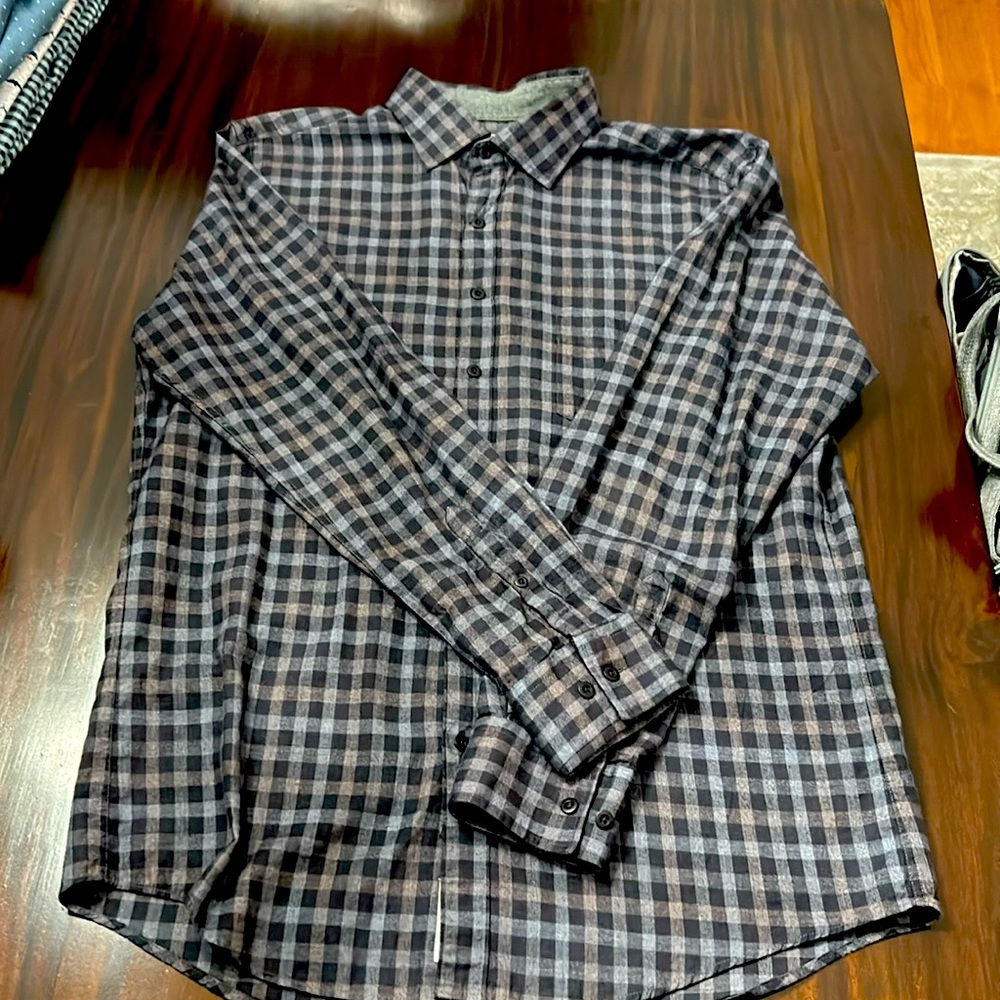 Men’s Rodd and Gunn plaid long sleeve button down